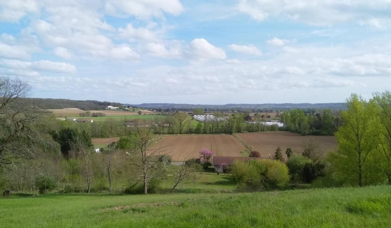 Casseneuil Bienvenue Au Gite De Claret מראה חיצוני תמונה